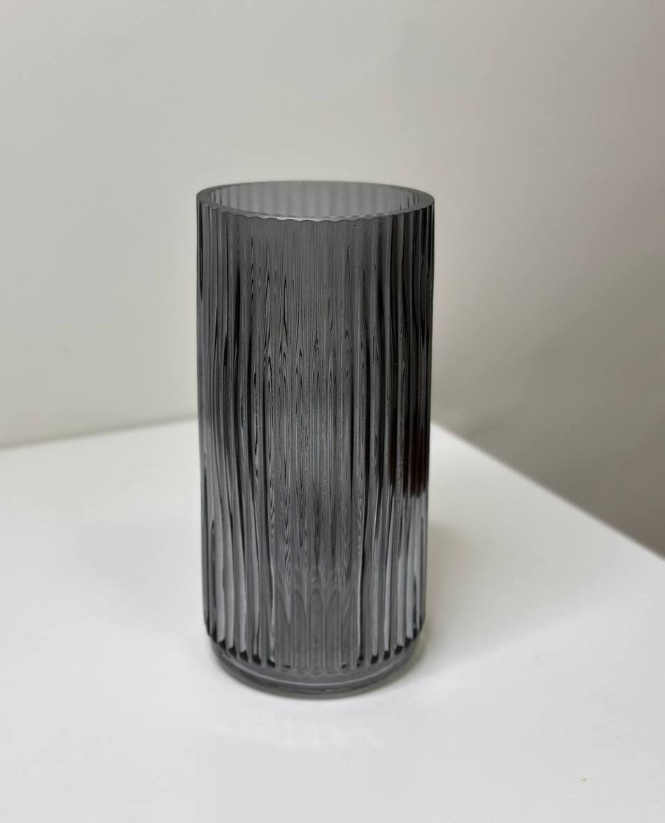 Ваза рефленая (графит)